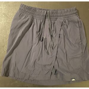 The North Face Women's Athletic Skort Size XS Navy